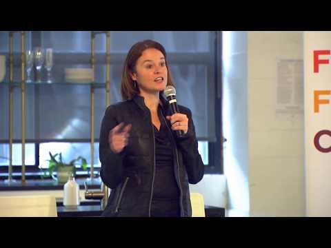 Textio创始人Kieran Snyder：用数据重写招聘语言的五个关键决策